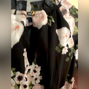 Long sleeve chiffon dress by Giani Bini. Elastic waist, fully lined. Very girly!